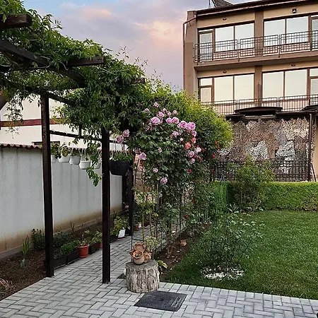 게스트하우스 Pensiunea Dea House 3*