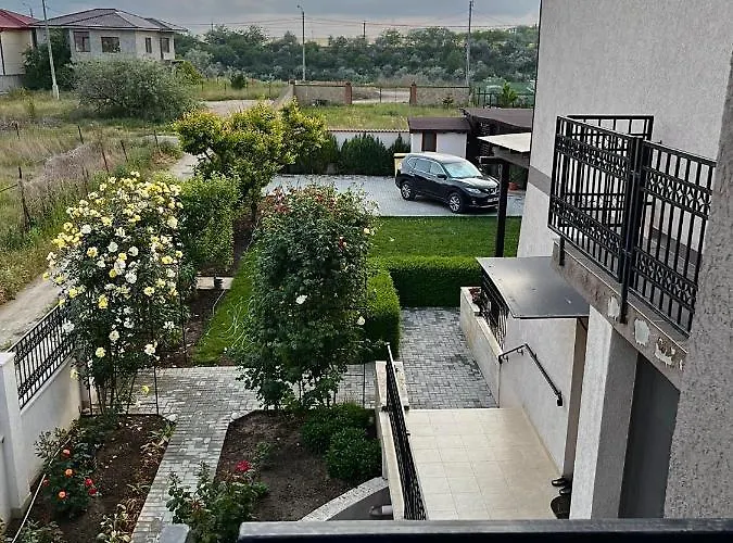 Pensiunea Dea House 3*