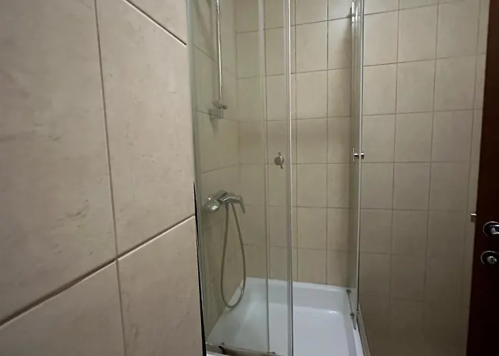 ゲストハウス Pensiunea Dea House ママイア